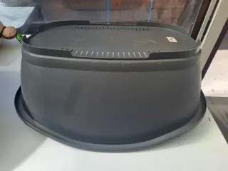 Cucetta per cani/gatti grigia mai usata.