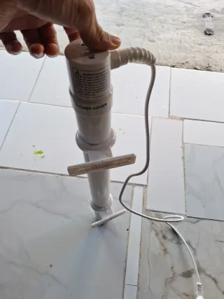 Calefactor tubular blanco seguro