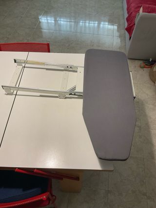 Asse da stiro pieghevole Emuca