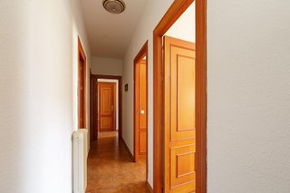 Edificio en venta en Baza