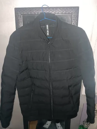 CAZADORAS J&J SOBRE CAMISA ADIDAS PLMAS SALSA