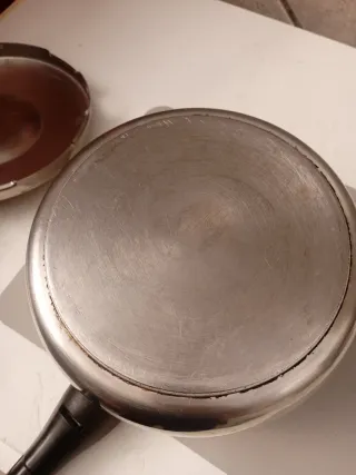 Olla a presión Magefesa