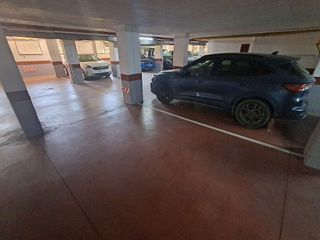 Garaje en alquiler en Lucero en Madrid