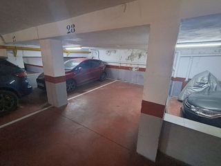 Garaje en alquiler en Lucero en Madrid