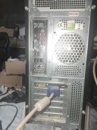 Torre Ordenador ASUS Negra/Plateada