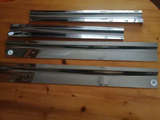 JUEGO DE ESTRIBERAS PARA LEÓN MK2 DEL 05
