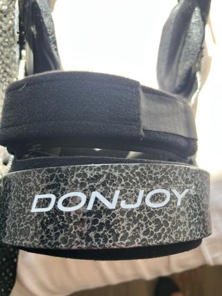 Rodillera Donjoy Armour talla XL