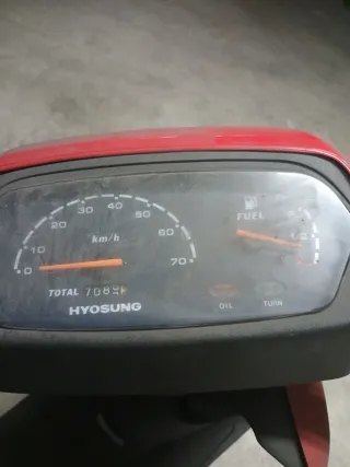 Ciclomotor Hyosung Super Cab 49cc Automático.