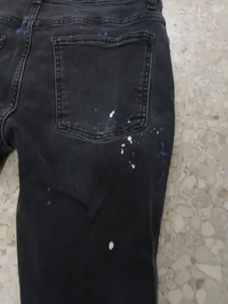 Pantalón Bershka Negro pintura