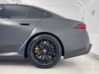 BMW M5 727cv PHEV Nacional