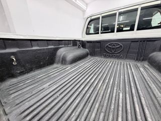 Toyota Hilux 2.4 D-4D Cabina Doble GX