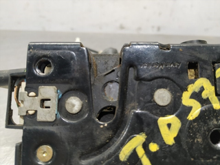 CERRADURA PUERTA TRASERA DERECHA VOLKSWAGEN TOUAR