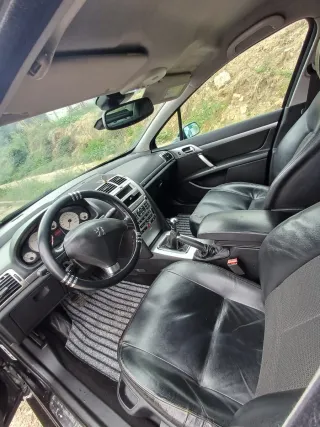 Peugeot 4007 2008