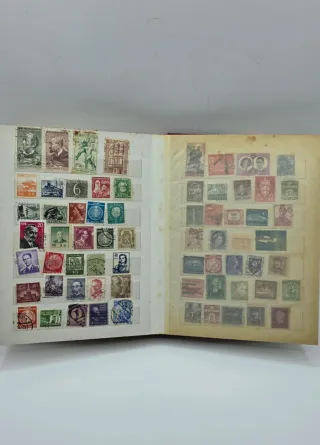 Album Magellano per francobolli vintage