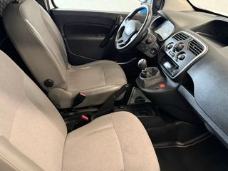 RENAULT Kangoo Furgon Maxi 4p Blue dCi 70 kW 95CV