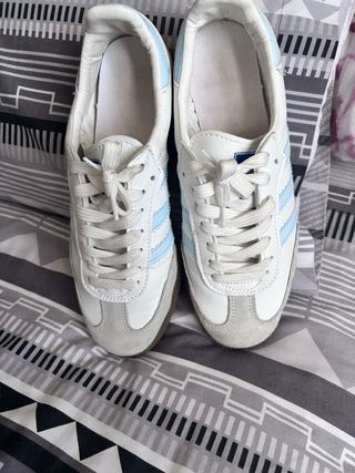 Adidas Samba Blancas y Azules