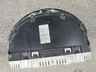 Cuadro instrumentos Mercedes Vito