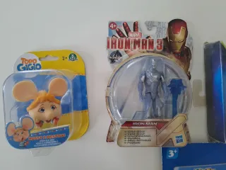 Lotto 7 pezzi nuovi giocattoli