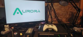 Xbox 360 Negra + Mando y Cables