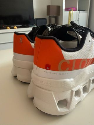 Zapatillas On Running Cloudmonster Naranja/Blanco