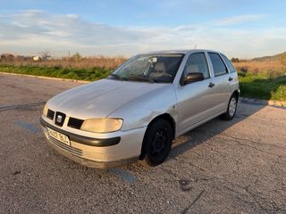 SEAT Ibiza 2001