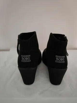 Botines Skechers Piel y Ante Talla 38