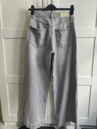Stradivarius Jeans Wide Leg Talla 36 Gris