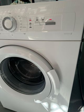 Lavadora Blanca Electronic 6