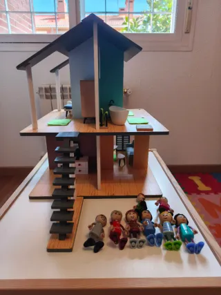 Casa delle bambole con accessori