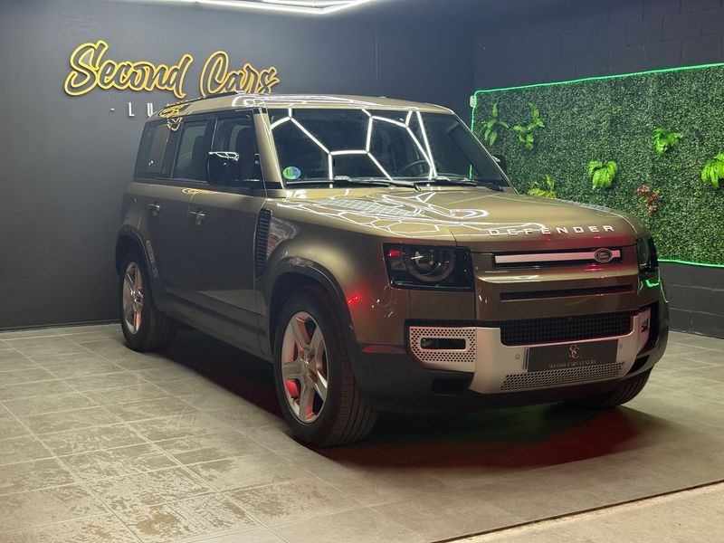 Land Rover Defender 2024