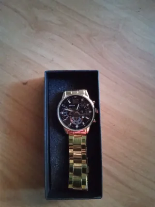 Reloj Geneva Dorado y Negro