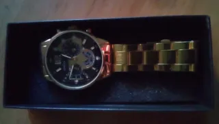 Reloj Geneva Dorado y Negro