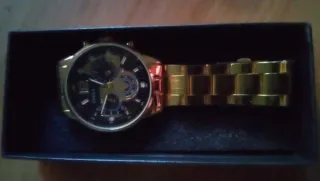 Reloj Geneva Dorado y Negro