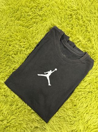 Camiseta Jordan Negra