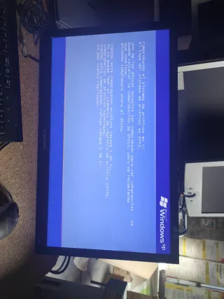 Pantalla Samsung Syncmaster EX2220 sin soporte