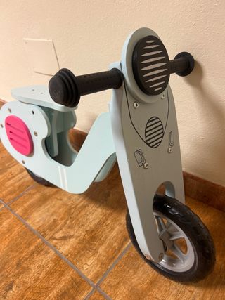 Bicicleta de madera tipo moto