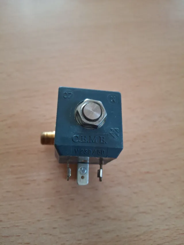 -Válvula magnetica  2 Vías AC 230V