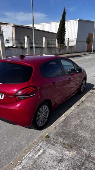 Peugeot 208 2017