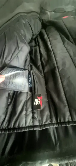 Chaqueta de piel Dainese Talla 46 Deportiva