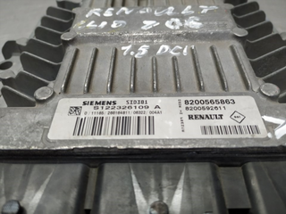 CENTRALITA MOTOR UCE RENAULT SCENIC II (JM) 82005