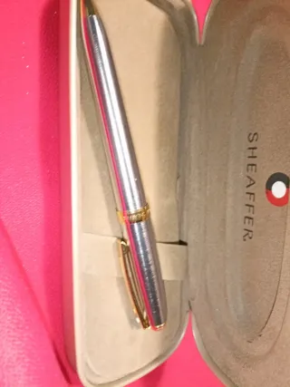 Bolígrafo Sheaffer USA Acero y Oro
