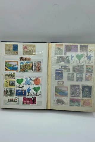 Album Filatelico ZANARIA - Francobolli