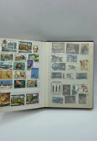 Album Filatelico ZANARIA - Francobolli