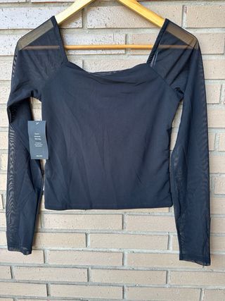 Top NA-KD negro manga larga malla