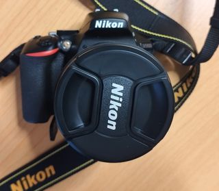 Nikon D5600 + Objetivo 18-55mm AF-P VR