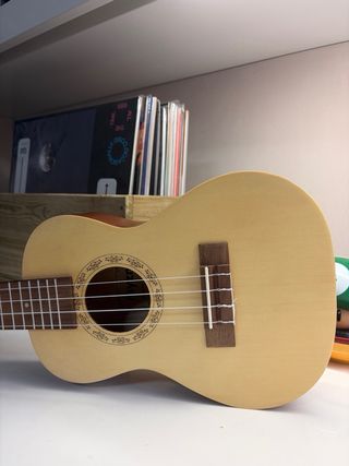 Ukelele Rayzm + Afinador + Bolsa