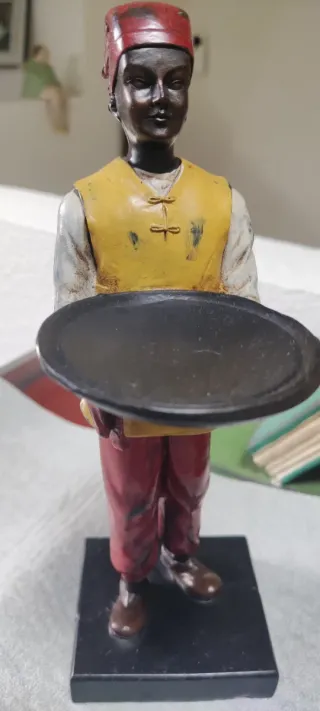 Figura Tarjetero/Salero Étnico