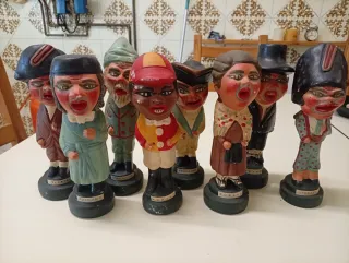 Tipici pupazzi di fango