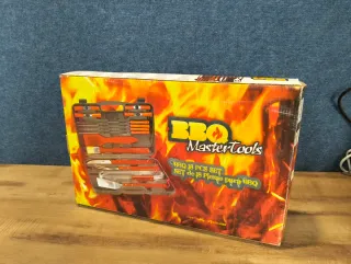 Maletín herramientas BBQ 18 piezas acero estuche