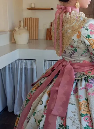 Traje de Fallera talla XS, 34, 11-15 años